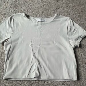 Aritzia Women's Cream Crop Top